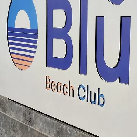 Beachfront With Seaviews No56 Award Winner Unbeatable Location For Closeness To The Sea Ideal For Guests Looking For Winter Spring And Autumn Breaks In Sunny Malta Also Ideal For Coastal Hikers Lägenhet *