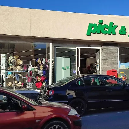 Beachfront With Seaviews No56 Award Winner Unbeatable Location For Closeness To The Sea Ideal For Guests Looking For Winter Spring And Autumn Breaks In Sunny Malta Also Ideal For Coastal Hikers Lägenhet Mellieħa