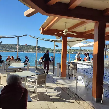 アパート Beachfront With Seaviews No56 Award Winner Unbeatable Location For Closeness To The Sea Ideal For Guests Looking For Winter Spring And Autumn Breaks In Sunny Malta Also Ideal For Coastal Hikers *
