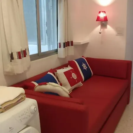 Beachfront With Seaviews No56 Award Winner Unbeatable Location For Closeness To The Sea Ideal For Guests Looking For Winter Spring And Autumn Breaks In Sunny Malta Also Ideal For Coastal Hikers * Mellieħa