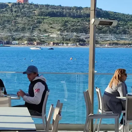 Appartamento Beachfront With Seaviews No56 Award Winner Unbeatable Location For Closeness To The Sea Ideal For Guests Looking For Winter Spring And Autumn Breaks In Sunny Malta Also Ideal For Coastal Hikers Mellieħa