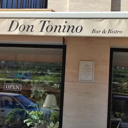 Beachfront With Seaviews No56 Award Winner Unbeatable Location For Closeness To The Sea Ideal For Guests Looking For Winter Spring And Autumn Breaks In Sunny Malta Also Ideal For Coastal Hikers Mellieħa