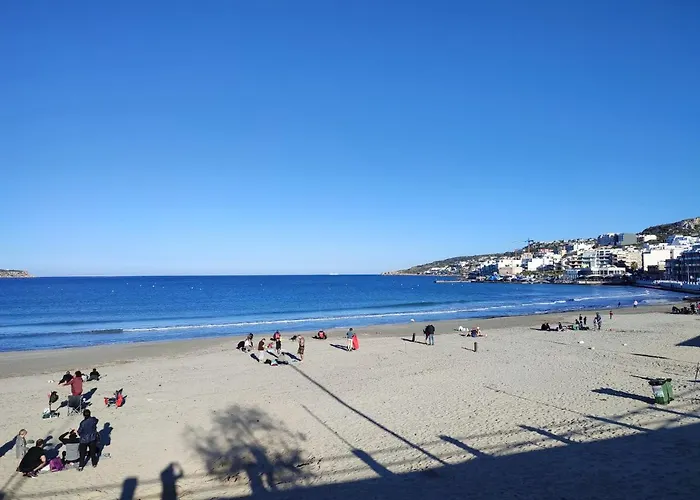 Beachfront With Seaviews No56 Award Winner Unbeatable Location For Closeness To The Sea Ideal For Guests Looking For Winter Spring And Autumn Breaks In Sunny Malta Also Ideal For Coastal Hikers Mellieħa