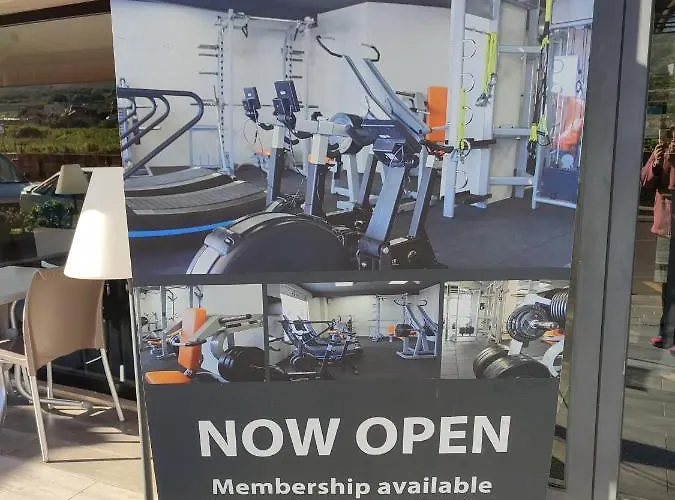 Beachfront With Seaviews No56 Award Winner Unbeatable Location For Closeness To The Sea Ideal For Guests Looking For Winter Spring And Autumn Breaks In Sunny Malta Also Ideal For Coastal Hikers Appartement Mellieħa