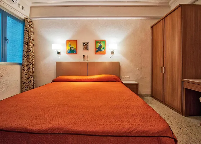 Appartement Beachfront With Seaviews No56 Award Winner Unbeatable Location For Closeness To The Sea Ideal For Guests Looking For Winter Spring And Autumn Breaks In Sunny Malta Also Ideal For Coastal Hikers *